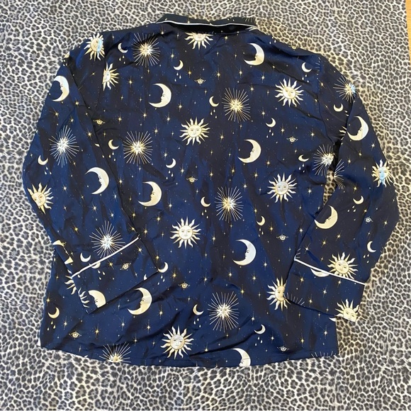 Easy-luxe eco long-sleeve pajama set in twinkling sky print sun moon size medium - Picture 10 of 12
